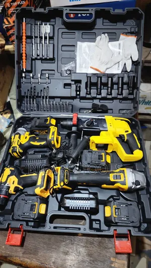 DeWalt 4in1 Machine With Accessories