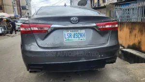 Toyota Avalon Limited Sedan FWD (3.5L 6cyl 6A) 2013 Gray