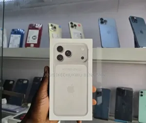 New Apple iPhone 17 Pro Max 256 GB Silver