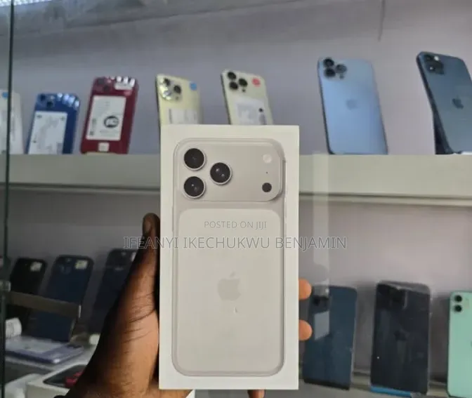 New Apple iPhone 17 Pro Max 256 GB Silver