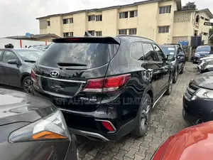 Hyundai Santa Fe Limited AWD 2017 Black