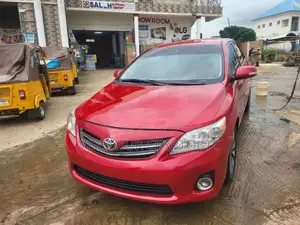 Toyota Corolla 2009 Red