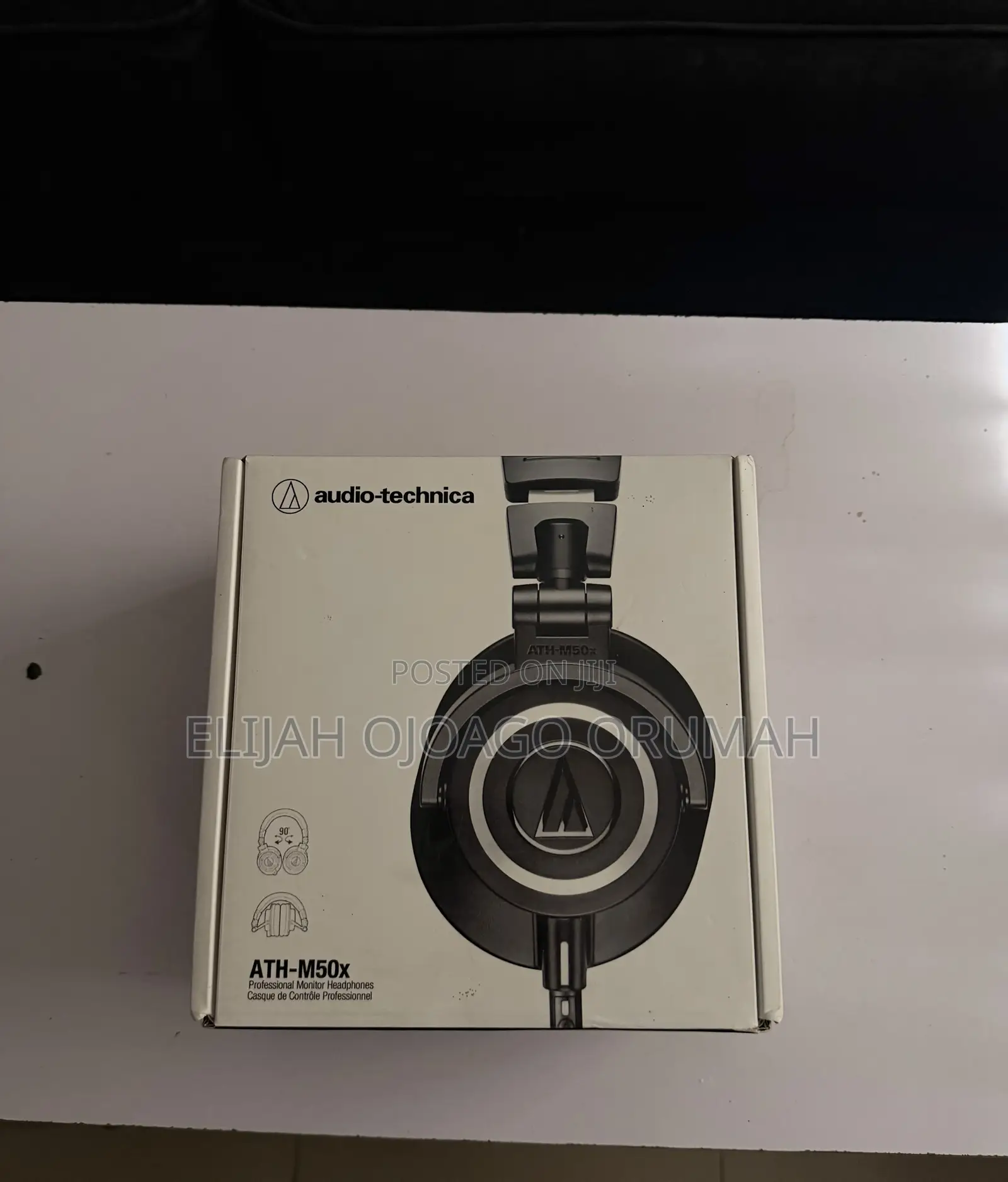 Audio-Technica ATH-M50x Professional Studio Headphones