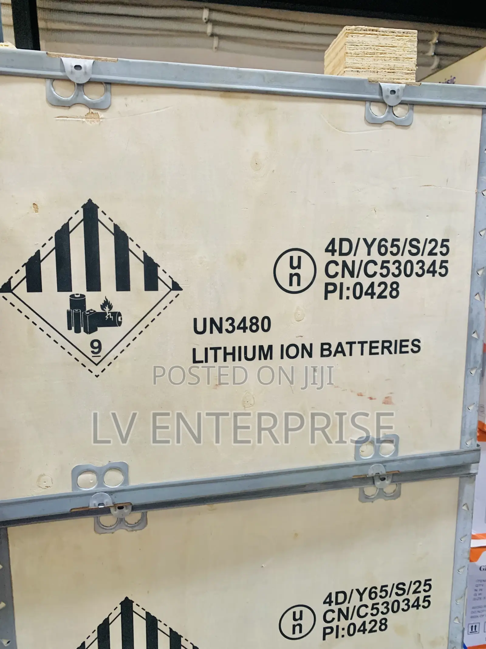 8kwh 24v Lithium Battery Hasic Black