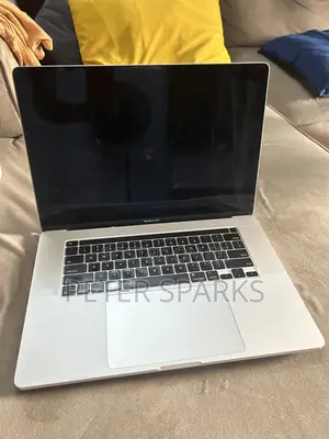 Laptop Apple MacBook Pro 2019 16GB Intel Core i7 SSD 512GB