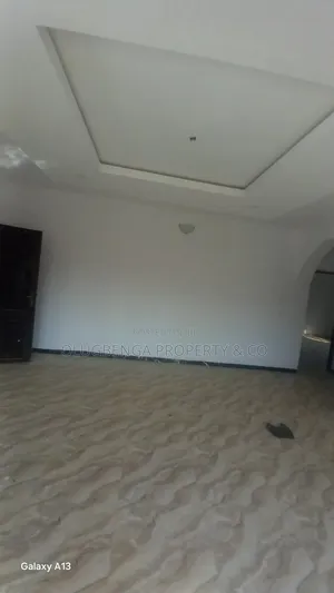 2bdrm Apartment in Ikorodu Garage for rent