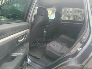 Honda CR-V 2021 Gray