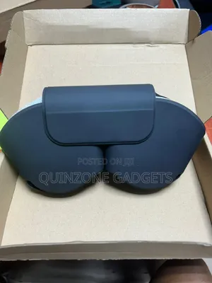 Apple Replacement OEM Smart Case for Airpods Max.