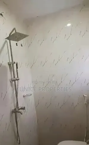 3bdrm Block of Flats in Eunice Properties, Benin City for rent