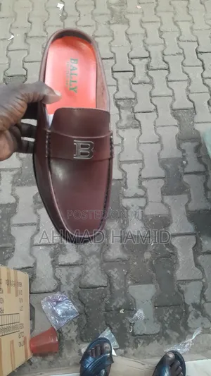 Solid Half Shoe