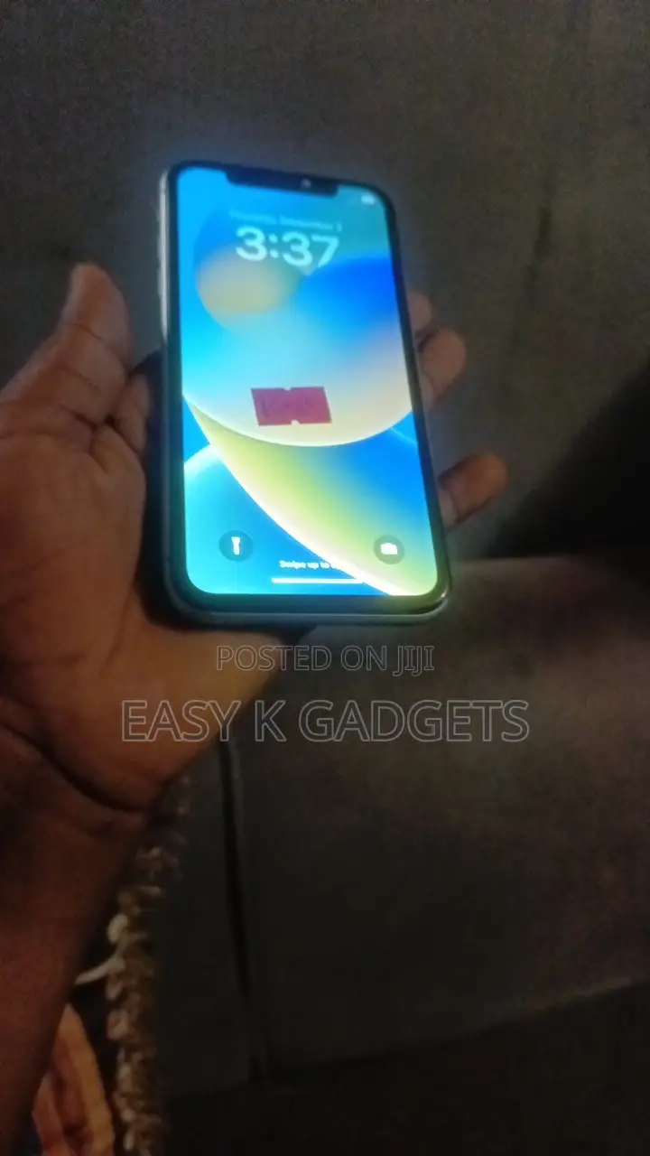 Apple iPhone 11 128 GB White