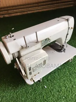 Manual Sewing Machine