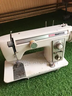 Manual Sewing Machine