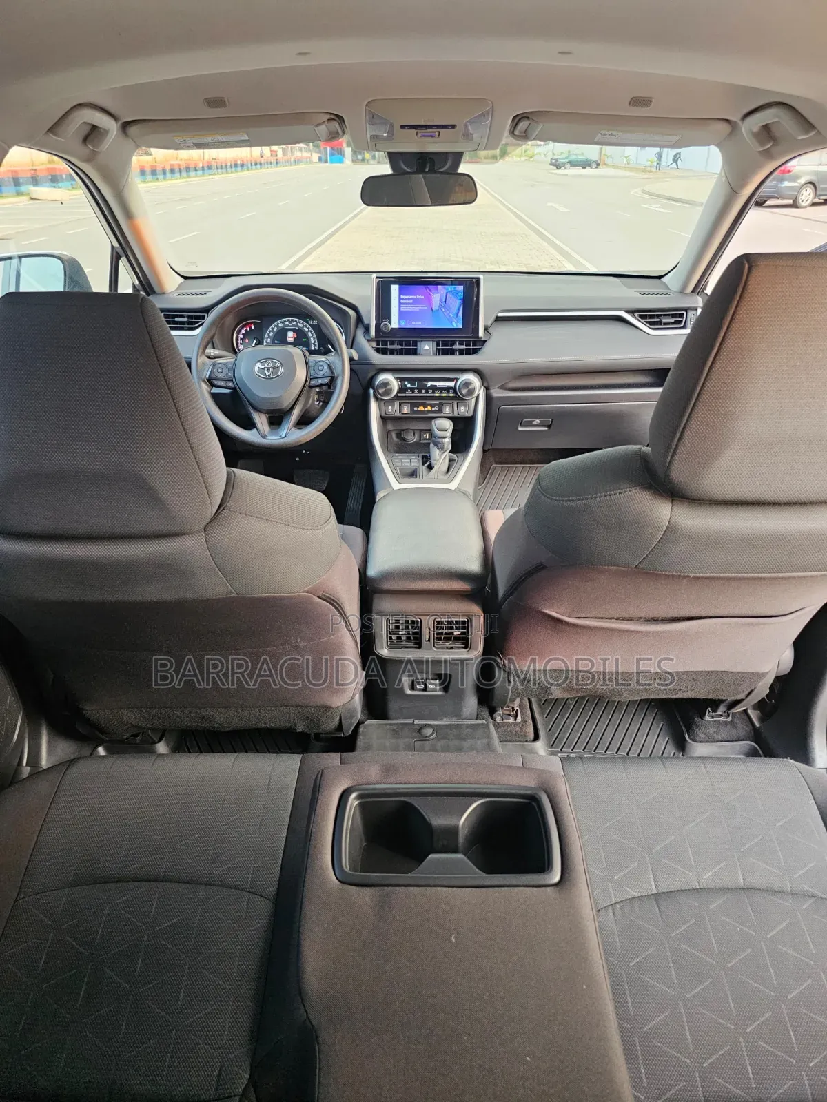 Toyota RAV4 LE 2025 Gray