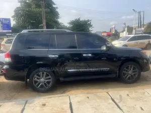 Lexus LX 570 2009 Black