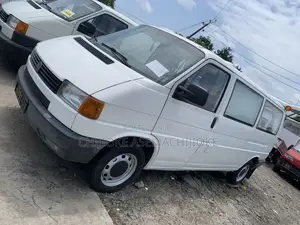 Volkswagen Transporter 1998 White