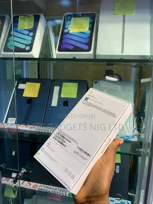 New Apple iPhone 16 Pro Max 256 GB Graphite