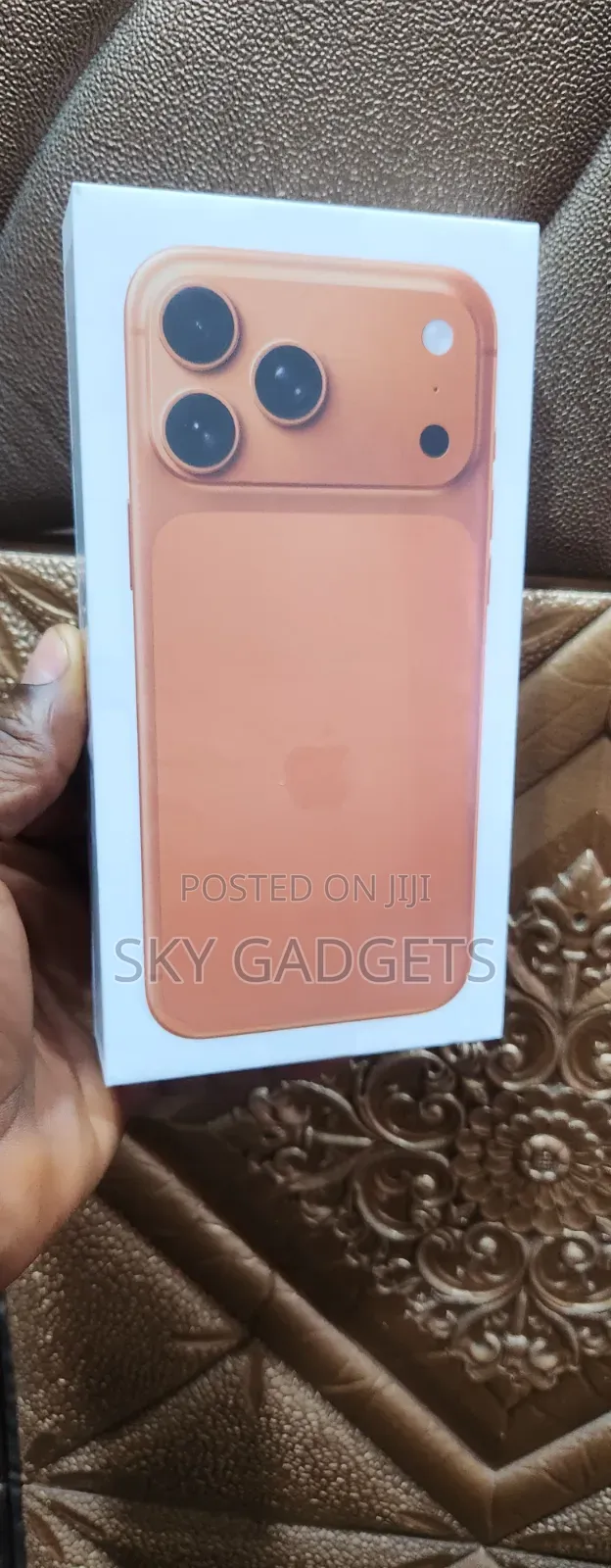 New Apple iPhone 17 Pro Max 256 GB Orange