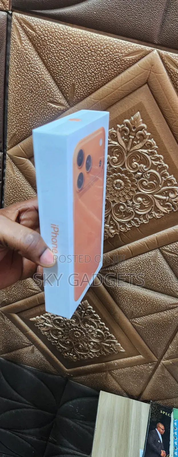New Apple iPhone 17 Pro Max 256 GB Orange