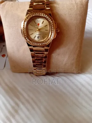 New Golden Wristwatch and Stainless Steel Jewellery Set