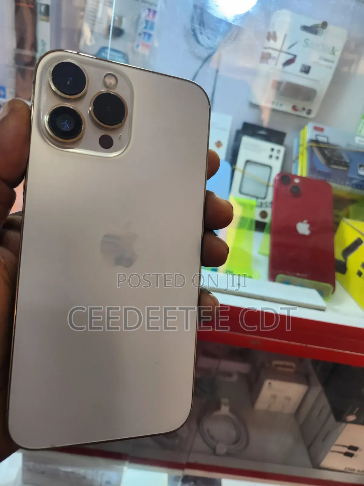 Apple iPhone 13 Pro Max 1 TB Gold