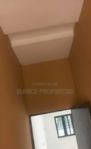 1bdrm Room & Parlour in Eunice Properties, Benin City for rent