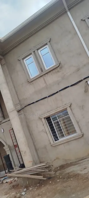 2bdrm Apartment in Isuti, Ikotun/Igando for rent