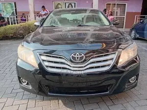 Toyota Camry Hybrid 2011 Black