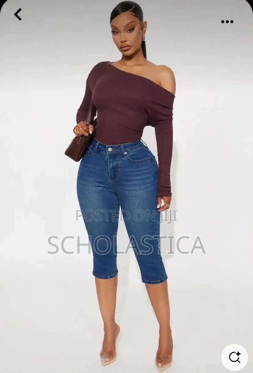 Capri Jeans.