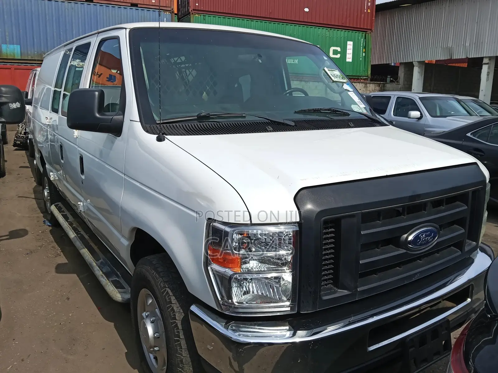 Ford E-250 2014 White