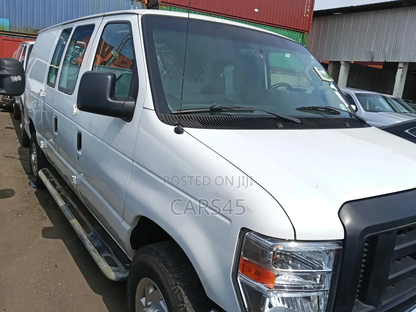 Ford E-250 2014 White