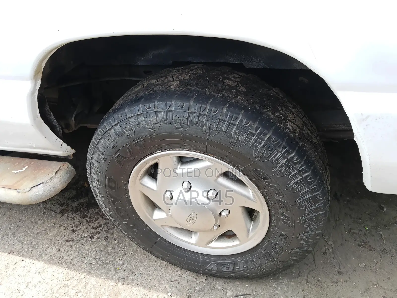 Ford E-250 2014 White