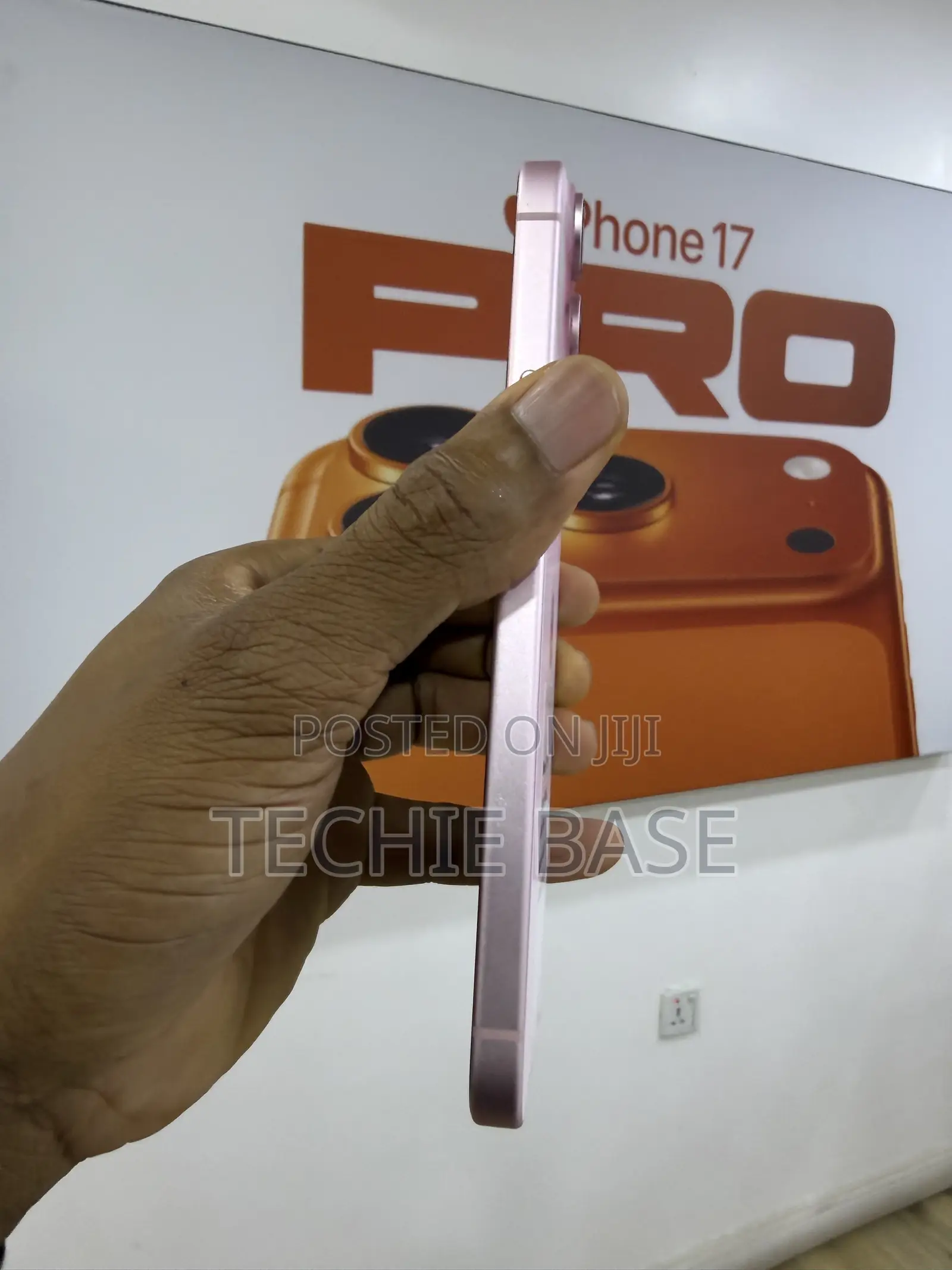 Apple iPhone 15 Plus 128 GB Pink