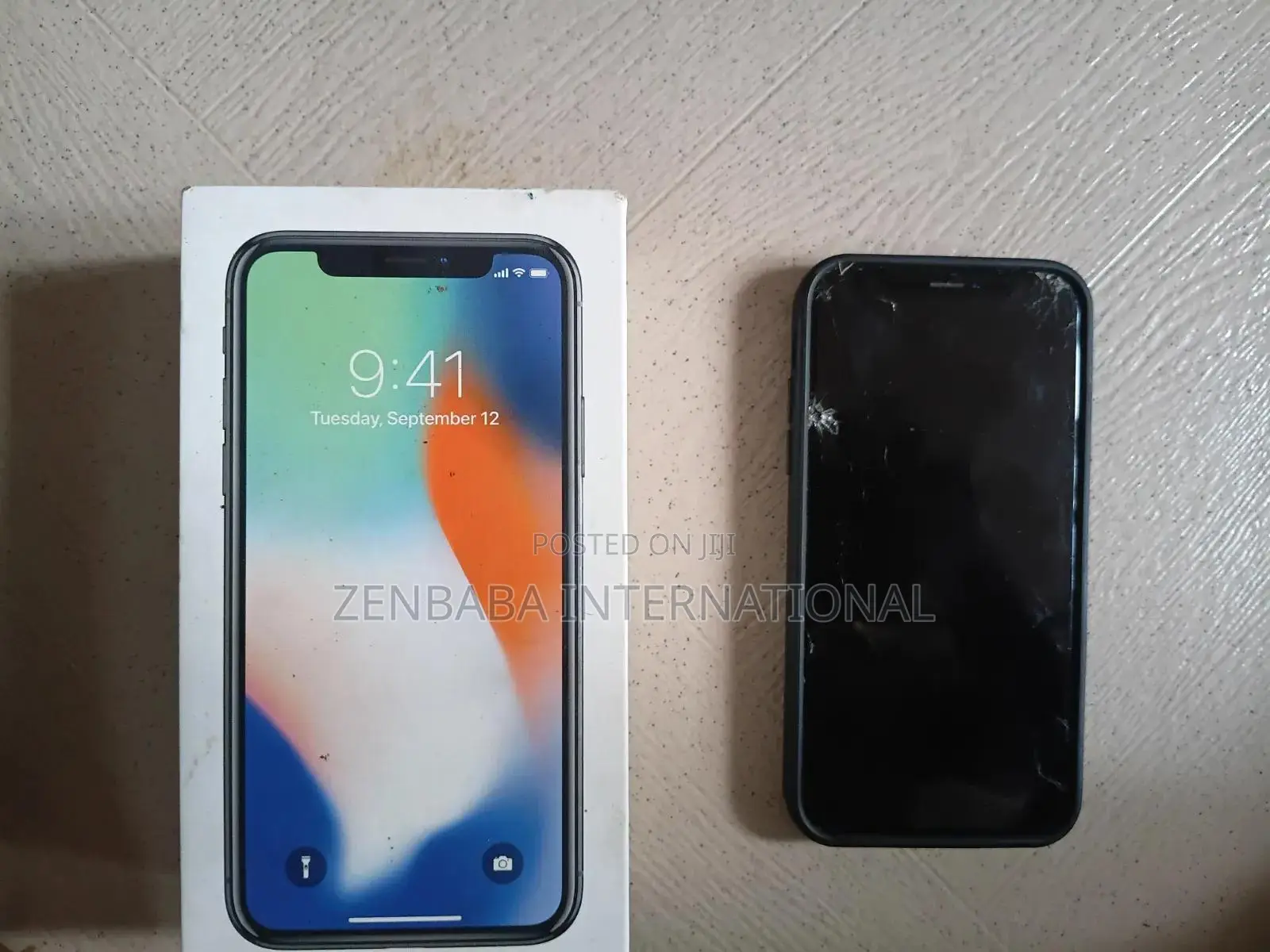 Apple iPhone X 256 GB White
