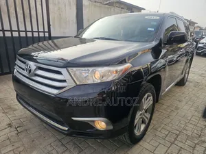 Toyota Highlander 2013 Black