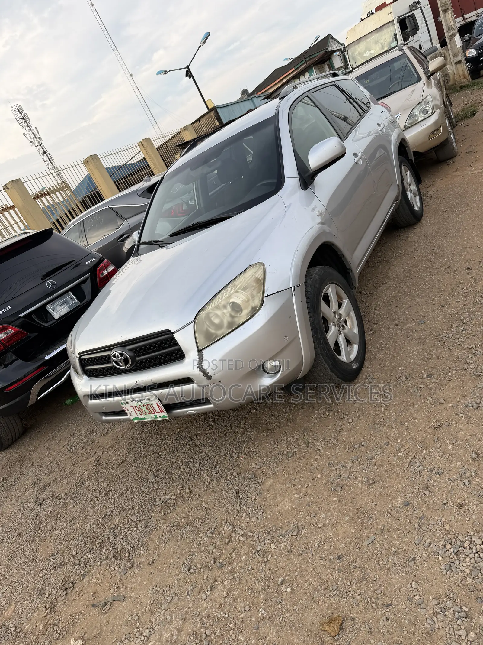 Toyota RAV4 1.8 2007 Silver