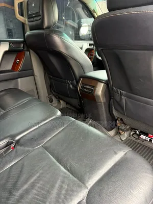 Toyota Land Cruiser Prado 2012 Black