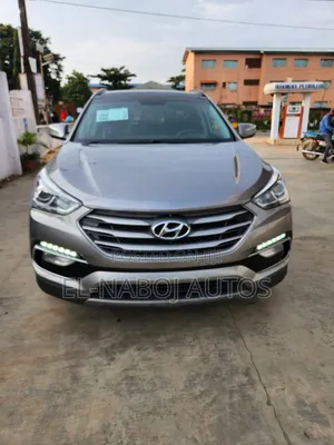 Hyundai Santa Fe 2018 Gray