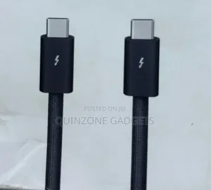Thunderbolt 4 USB-C Pro Cable (1M)