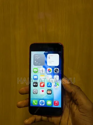 Apple iPhone SE 64 GB Red