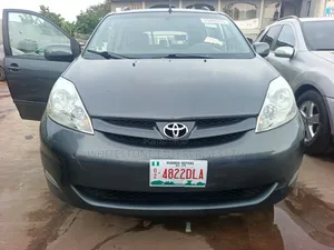 Toyota Sienna 2006 Gray