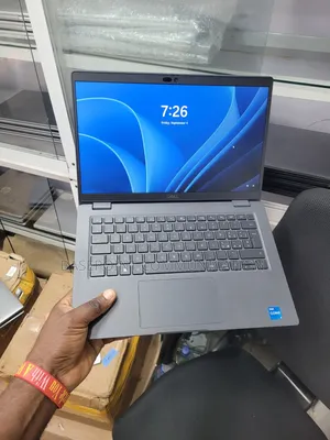 Laptop Dell Latitude 3440 16GB Intel Core i5 SSD 512GB