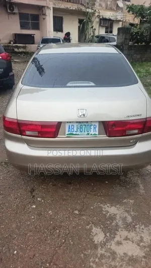 Honda Accord Automatic 2004 Gold
