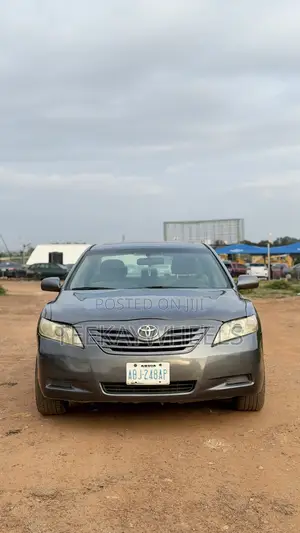 Toyota Camry 2.4 LE 2008 Gray