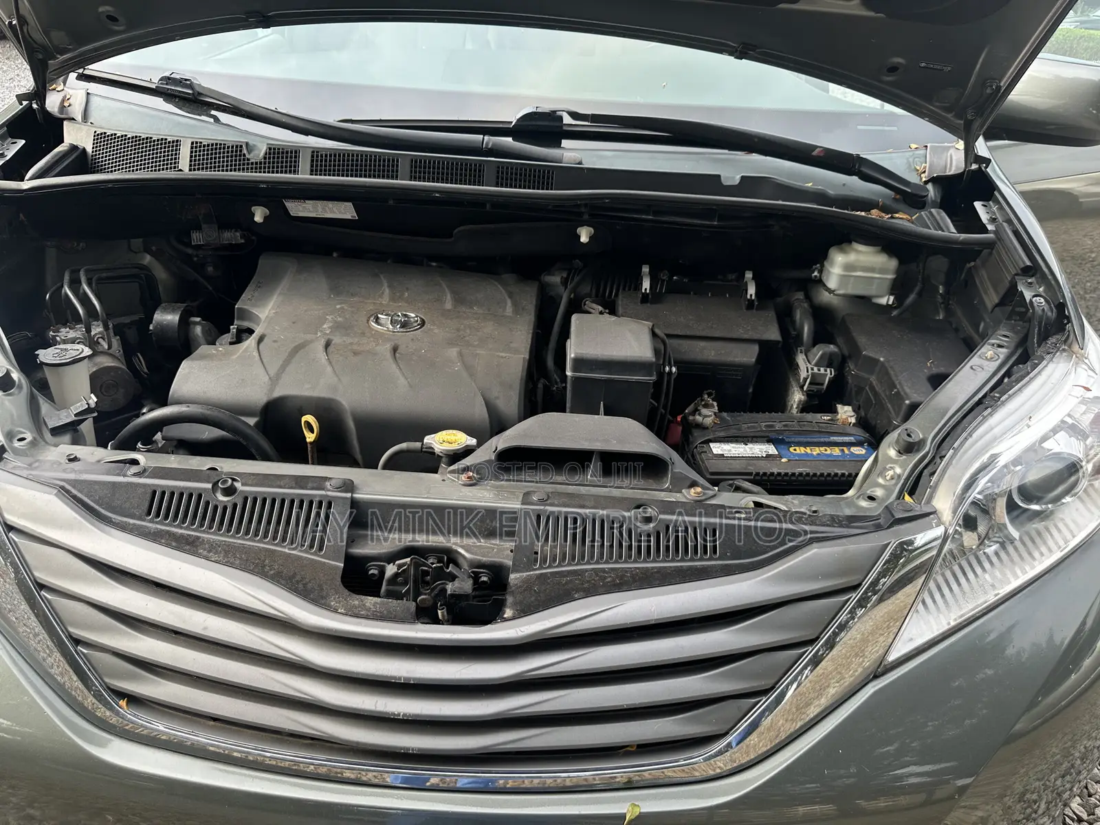 Toyota Sienna 2013 Gray