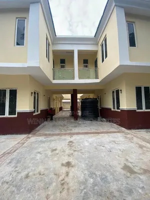 4bdrm Townhouse / Terrace in Gwarinpa Main for rent
