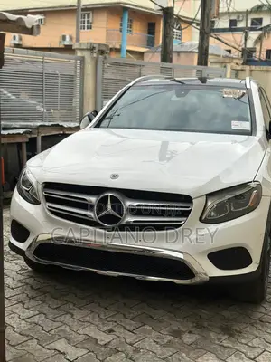 Mercedes-Benz GLC-Class 2018 White