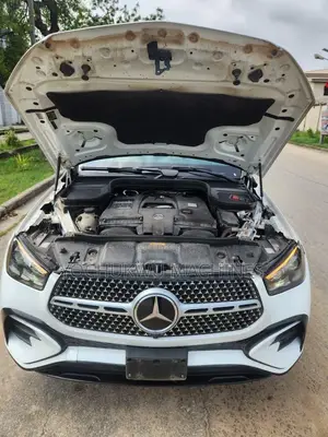 Mercedes-Benz GLE-Class GLE 580 4MATIC AWD 2025 White