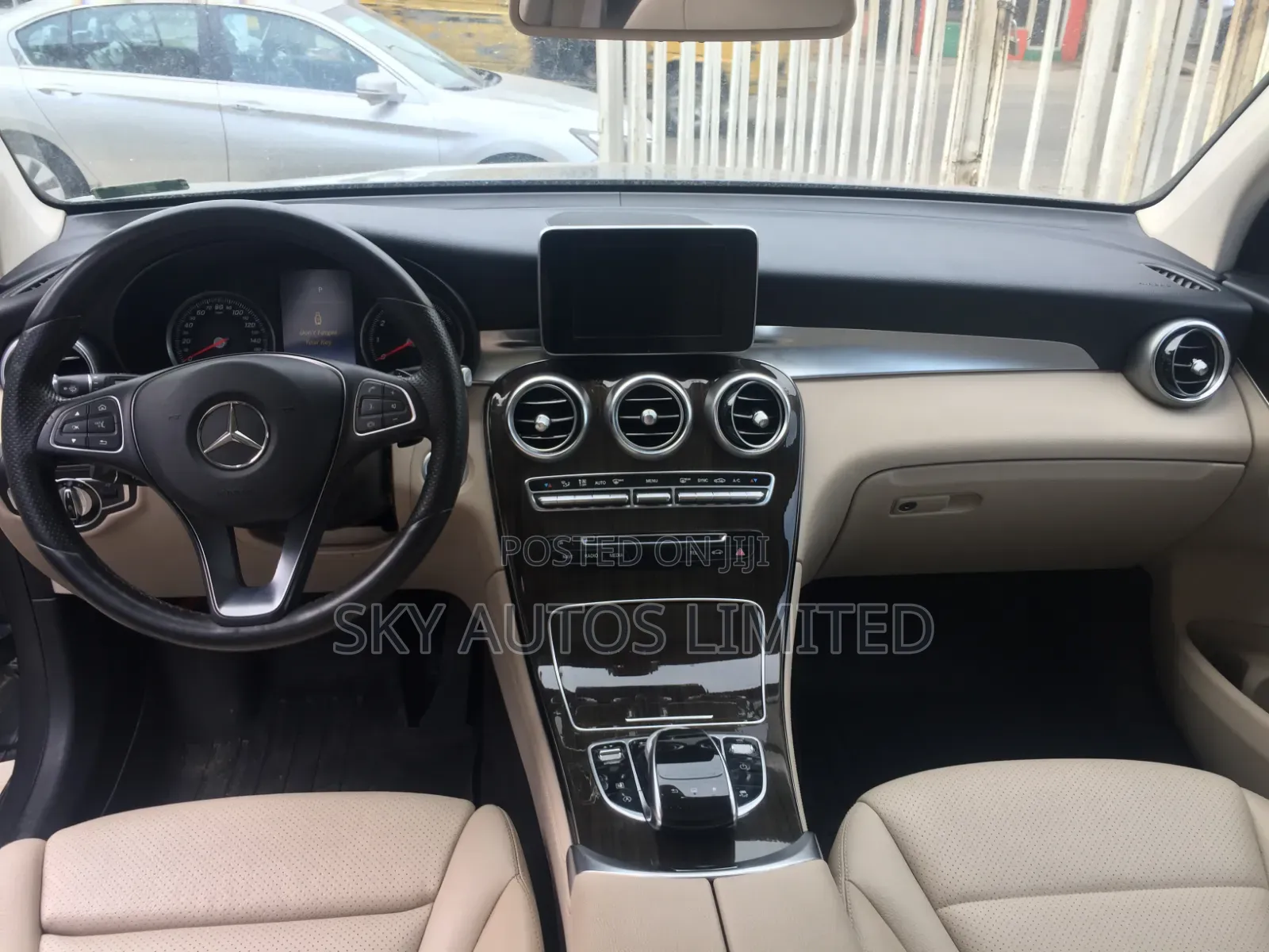 Mercedes-Benz GLC-Class 2016 Gray