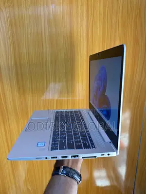 Laptop HP EliteBook 830 G6 8GB Intel Core i5 SSD 256GB